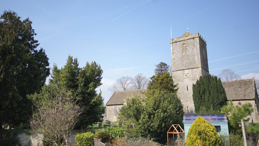 The Lychgate Hotel Caldicot Exterior photo