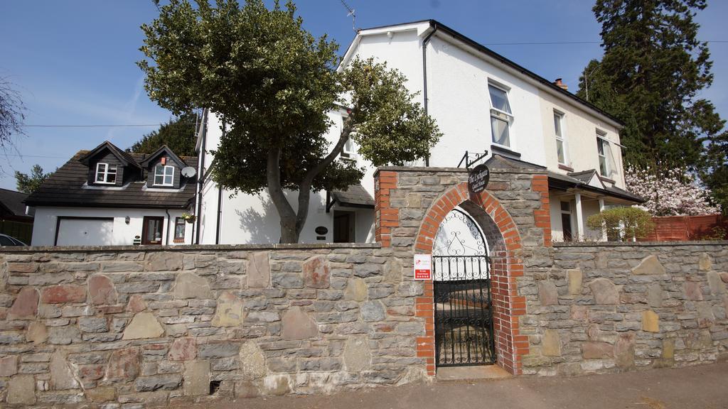 The Lychgate Hotel Caldicot Exterior photo